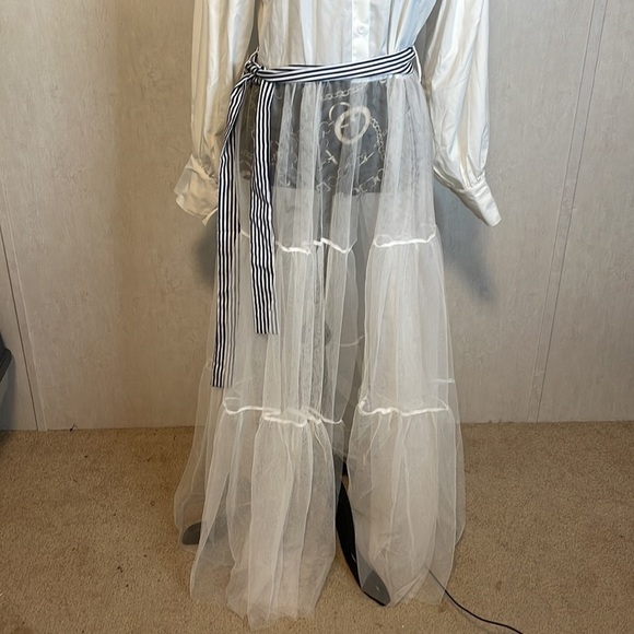 SHOW Me Your MuMu White Cotton Mesh Skirt Unicollar Button Up Pirate Sleeves OS - Picture 2 of 9